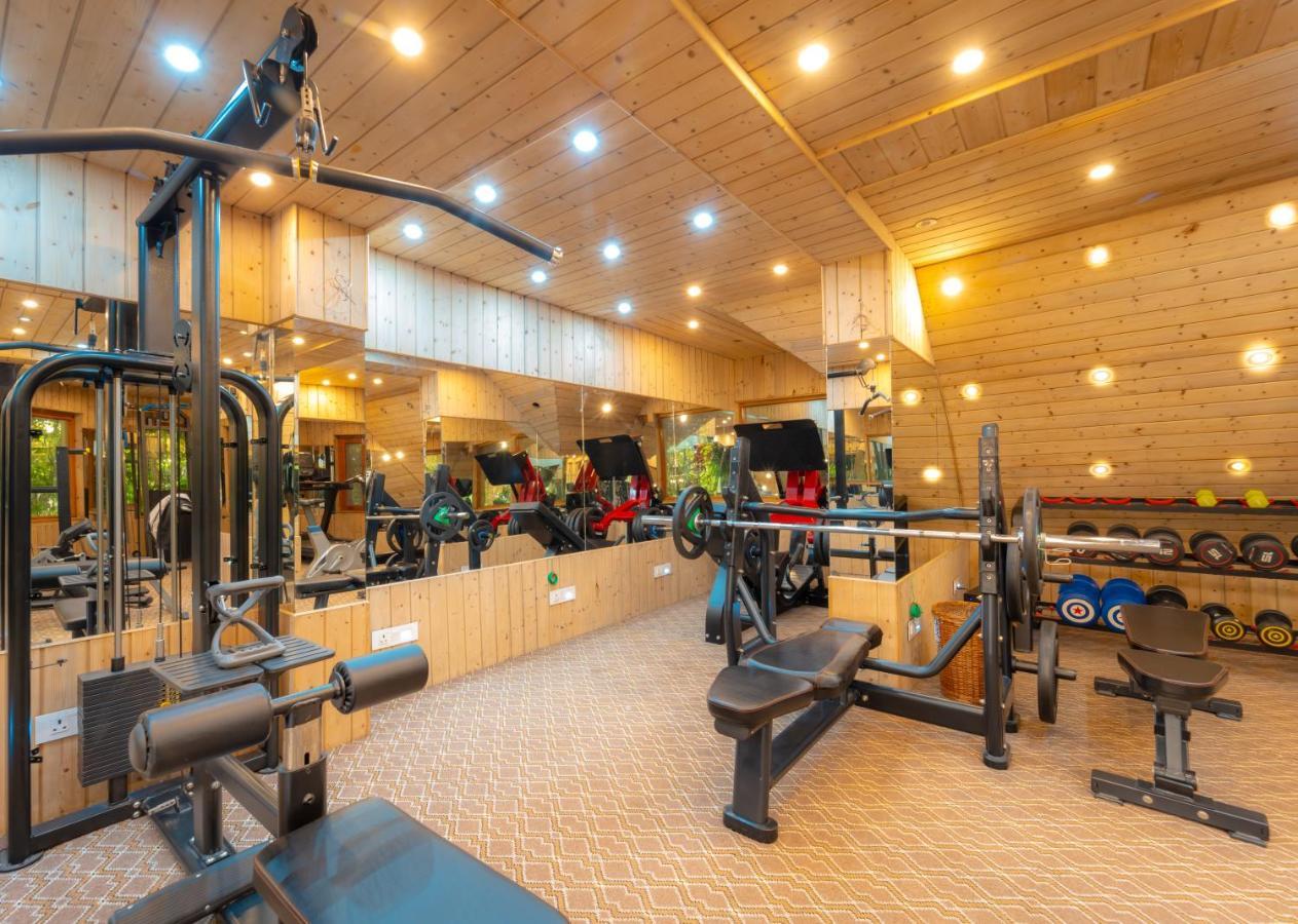 Hotel Mirage Srīnagar Eksteriør bilde
